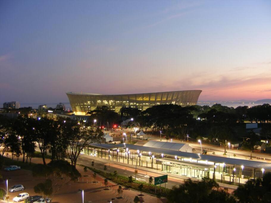 Luxury Apartment, Near V&A Waterfront And Cpt Stadium 케이프타운 외부 사진