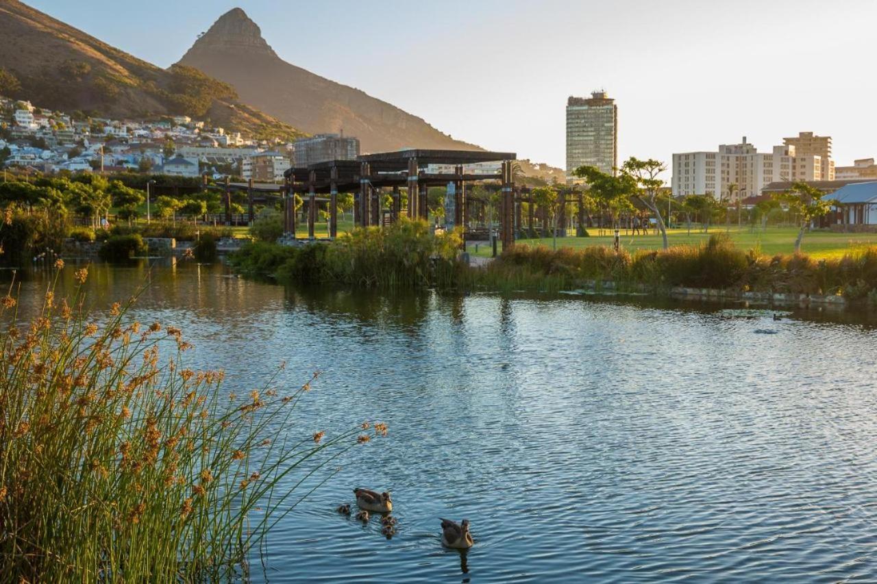 Luxury Apartment, Near V&A Waterfront And Cpt Stadium 케이프타운 외부 사진